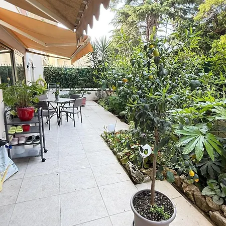 Studio Basse Californie Cannes